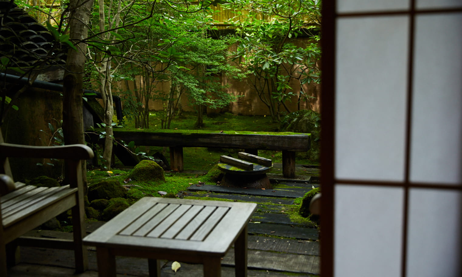 草庵秋桜 離れ二階屋 内装イメージ